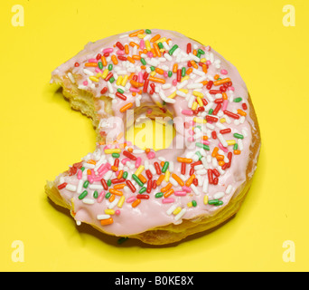 Donut mit fehlenden Biss Stockfoto