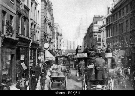 Fleet Street als von den gegenüberliegenden Salisbury, London, 1880 gesehen (1926-1927). Artist: Unbekannt Stockfoto