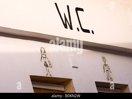 WC-Schild an Wand, Portugal, Europa Stockfoto