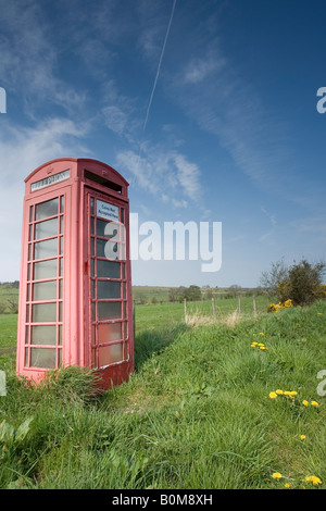 Bald kündigt an, ein Symbol der Vergangenheit als die BT die Entfernung von 14 000 rote Telefonzellen aus über dem Land. Stockfoto