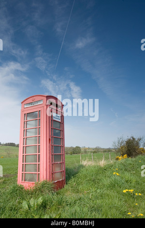 Bald kündigt an, ein Symbol der Vergangenheit als die BT die Entfernung von 14 000 rote Telefonzellen aus über dem Land. Stockfoto