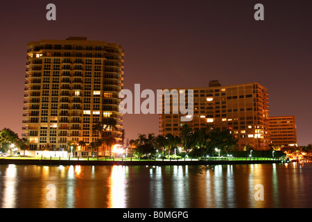 Der intercoastal nachts Boca Raton Florida Stockfoto