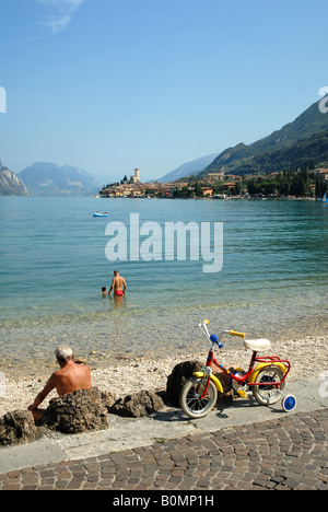 Malcesine am Gardasee in Norditalien Stockfoto