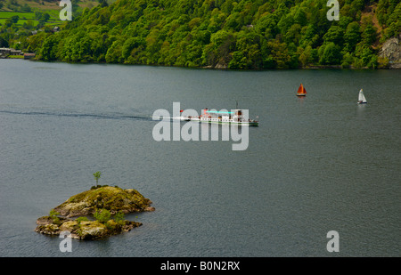 Passagier "Dampfer" auf Ullswater, Nationalpark Lake District, Cumbria, England UK Stockfoto