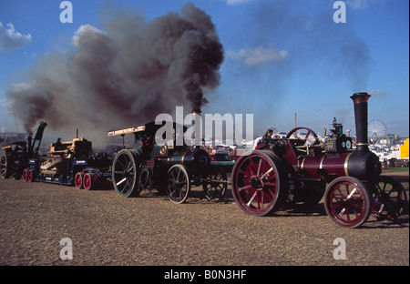 Lokomobile in den Main-Ring an der Great Dorset Steam Fair 2004 Stockfoto