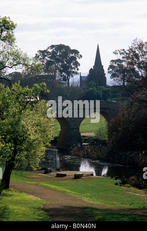 Richmond Bridge und Kirche, Richmond, Tasmanien. Stockfoto