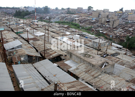 Slum Mathare Valley, eines der berüchtigtsten Slums in Nairobi, Kenia Stockfoto