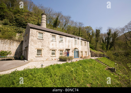 UK Derbyshire Peak District National Park Millers Dale Litton Mühle The Old Gas House umgewandelt, modernes wohnen Stockfoto