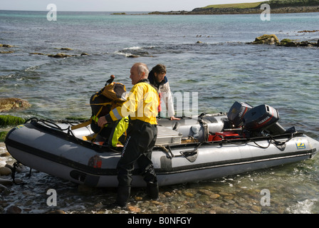 Die Fähre, die zwischen den Inseln von Bressay und Noss, Shetland Islands, Schottland, UK läuft Stockfoto
