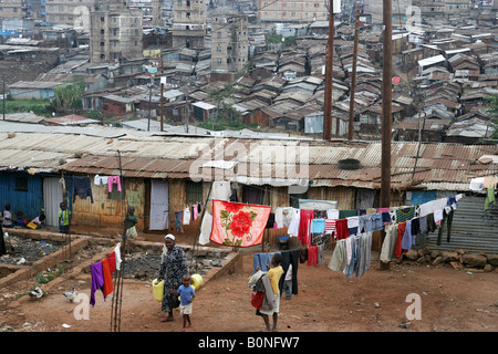 Mathare Valley, eines der berüchtigtsten Slums in Nairobi, Kenia, Afrika. Stockfoto