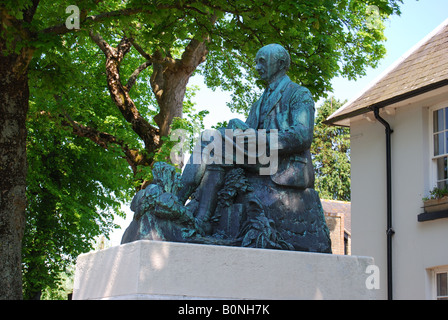 Statue von Thomas Hardy, Antilope gehen, Dorchester, Dorset, England, Vereinigtes Königreich Stockfoto