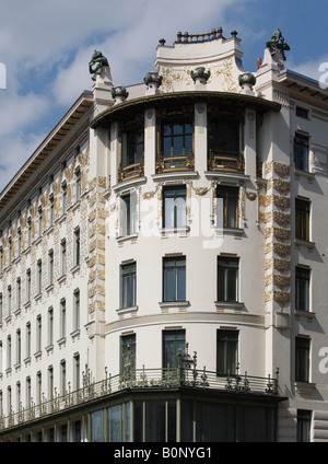 Wien, Linke Wienzeile Nr. 38, Wohnhaus von Otto Wagner 1898-1899, Ecke Köstlergasse Stockfoto