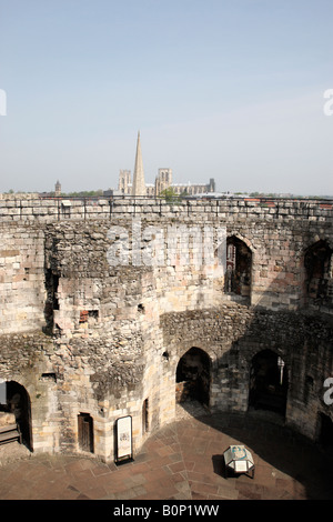 Ansicht im Cliffords Turm ein englisches Weltkulturerbe Turm Straße York North Yorkshire England uk Stockfoto