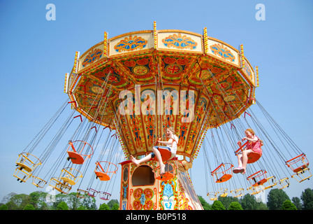 Stuhl Swing Messegelände fahren im Royal Windsor Horse Show, Home Park, Windsor, Berkshire, England, Vereinigtes Königreich Stockfoto