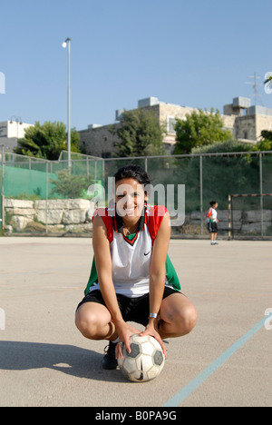 Palästinensische Frauen Fußball Nationalmannschaft Ausbildung in Bethlehem, Honig ist der Kapitän des Teams Stockfoto