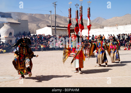 jedes Jahr traditionelle tibetische Buddhas Thangka-Festival in Tong Ren, Qinghai feiern. Stockfoto