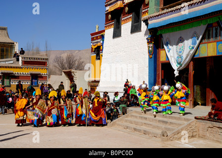 jedes Jahr traditionelle tibetische Buddhas Thangka-Festival in Tong Ren, Qinghai feiern. Stockfoto