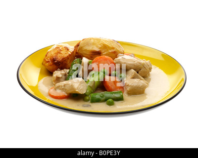 Chicken Casserole mit Bratkartoffeln Stockfoto