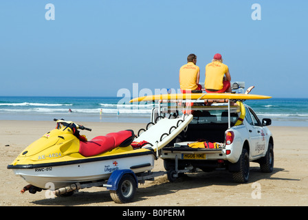 Rettungsschwimmer arbeiten Perranporth Strand in Cornwall "Großbritannien" Stockfoto