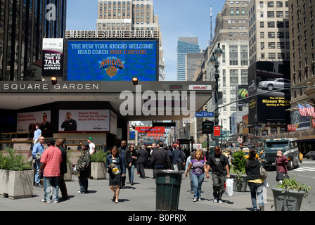 Der Eingang zur Pennsylvania Station und Madison Square Garden in New York Stockfoto