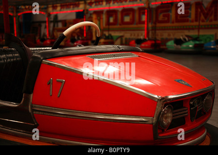 Dingles Dampf Dorf, Festplatz Heritage Center, Dodgem Fahrten Stockfoto