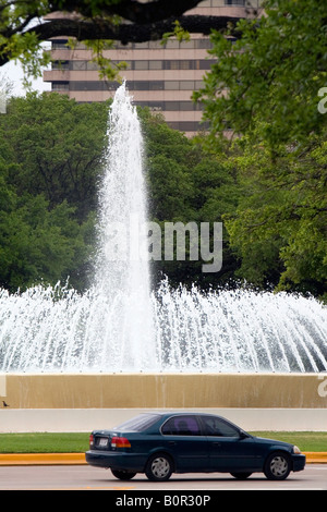 Wasser-Brunnen am Nordeingang, Hermann Park in Houston Texas Stockfoto