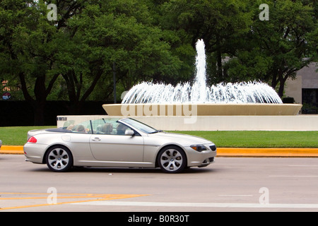 Wasser-Brunnen am Nordeingang, Hermann Park in Houston Texas Stockfoto