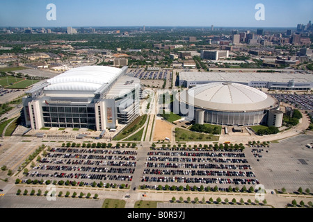 Luftbild von Reliant Stadium und Astrodome in Houston Texas Stockfoto