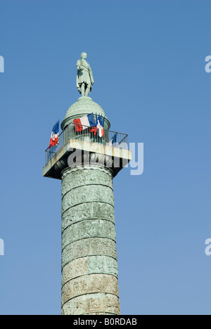 Vendôme-Säule steht in der Mitte des Place Vendome Paris Frankreich Stockfoto