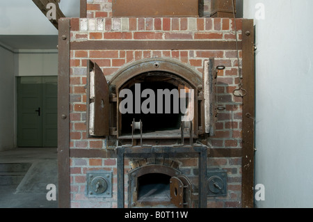 Das Krematorium Öfen der Nazis in Dachau Dachau, Bayern, Deutschland Stockfoto