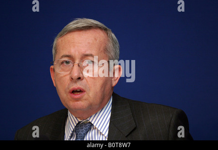 Pierre Henri Gourgeon COO von Air France KLM anlässlich einer Pressekonferenz in Paris Frankreich Mittwoch, 23. November 2005 Stockfoto