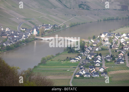 Blick über das Moseltal aus Luxemburg nach Deutschland Stockfoto