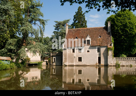 Kloster am Fluss Claise, Saint-Michel-de-Brenne, Indre, Frankreich. Stockfoto