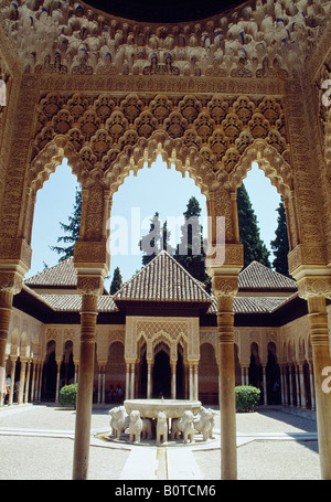 Patio de Los Leones. La Alhambra. Granada. Andalusien. Spanien. Stockfoto