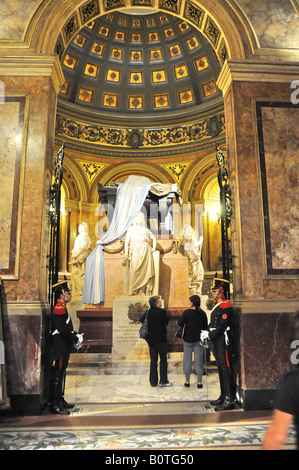 Grab von General San Martin, Buenos Aires Kathedrale, Argentinien, Südamerika Stockfoto