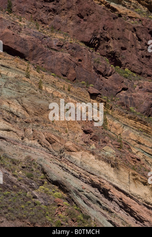 Farbige Vulkangestein Stockfoto