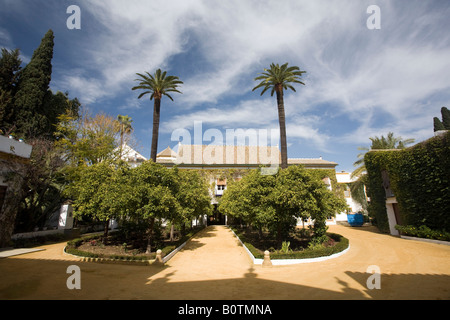 Innenhof des Las Duenas Palast, wo der Dichter Antonio Machado war geboren, Sevilla, Spanien Stockfoto