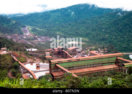 Eisenerz plant bei Carajas Para Brasilien 01 30 08 Ran durch brasilianische Vale zweitgrößte Bergbauunternehmen weltweit Stockfoto