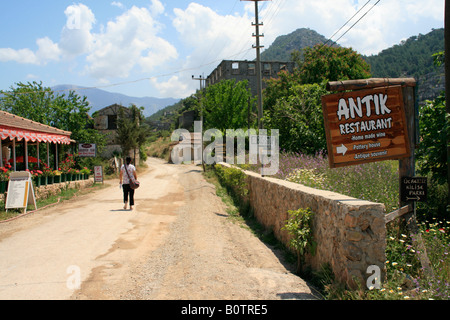 Kayaköy (griechisch: Levissi) ist ein Dorf, 8 km südlich von Fethiye im Südwesten der Türkei Stockfoto