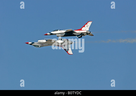 USAF Thunderbirds Air Demonstration Geschwader f-16, McChord AFB, Tacoma, Washington Stockfoto