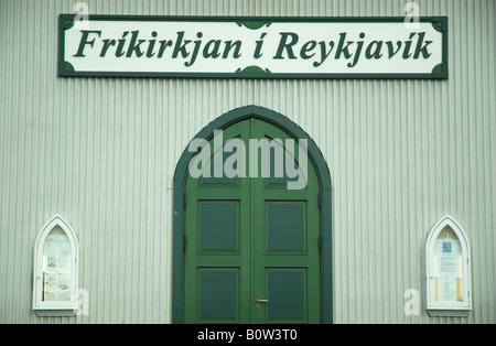 Außenansicht der Kirche Frikirkjan, Reykjavik, Island Stockfoto