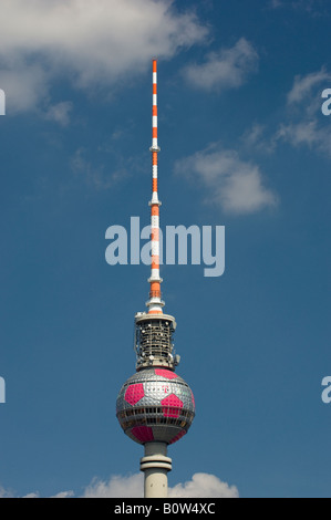 Der Fernsehturm oder Fernsehturm. Berlin, Deutschland. Stockfoto