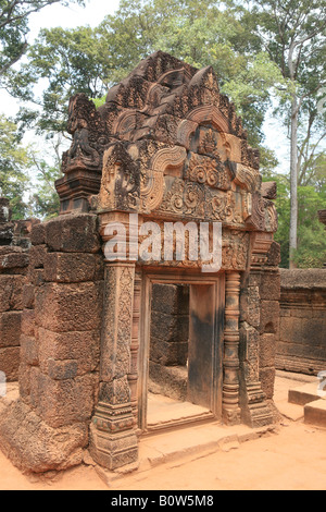 Tor nach Banteay Srei in der Nähe von Angkor Wat, Kambodscha Stockfoto