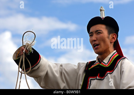 Hirte tragen traditionelle mongolische Trachten Teilnahme an das Naadam-fest, Ulan Bator oder Ulaanbaatar, Mongolei Stockfoto