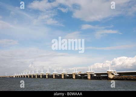 Oosterscheldekering, Sturmflutwehr zwischen Noord-Beveland und Schouwen-Duiveland, Zeeland, Niederlande, Europa Stockfoto