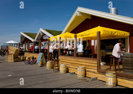 Gosch Fisch-Restaurant an der Strandpromenade von Sankt Peter-Ording, Nordfriesland, Schleswig-Holstein, Deutschland, Europa Stockfoto