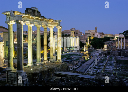 Tempel des Saturn, Forum Romanum, das Forum Romanum, Rom, Latium, Italien Stockfoto