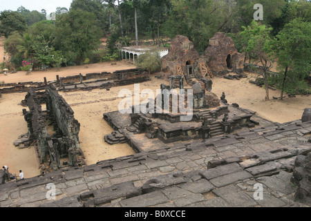 Der Khmer Tempel Bakong Teil 9thC Roluos Gruppe in der Nähe von Angkor Wat / Kambodscha Siem Reap Stockfoto