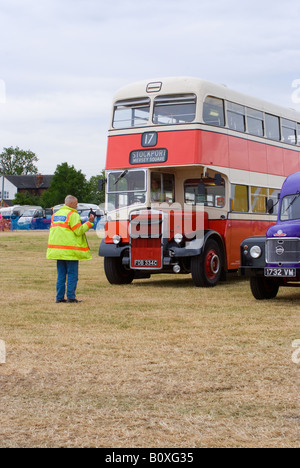 Alten Stockport Corporation Leyland Titan-Doppeldecker-Bus bei Smallwood Oldtimer Rallye Cheshire England Vereinigtes Königreich UK Stockfoto