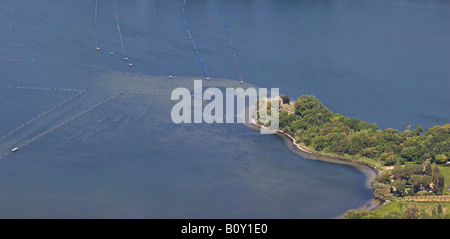 Halbinsel am See Sabaudia, Ansicht von oben Circeo gebirgige Landzunge Stockfoto